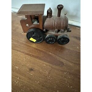 VTG Musical Wind Up Train Plays Battle Hymn of Republic Works 7X4.5X3.5 READ